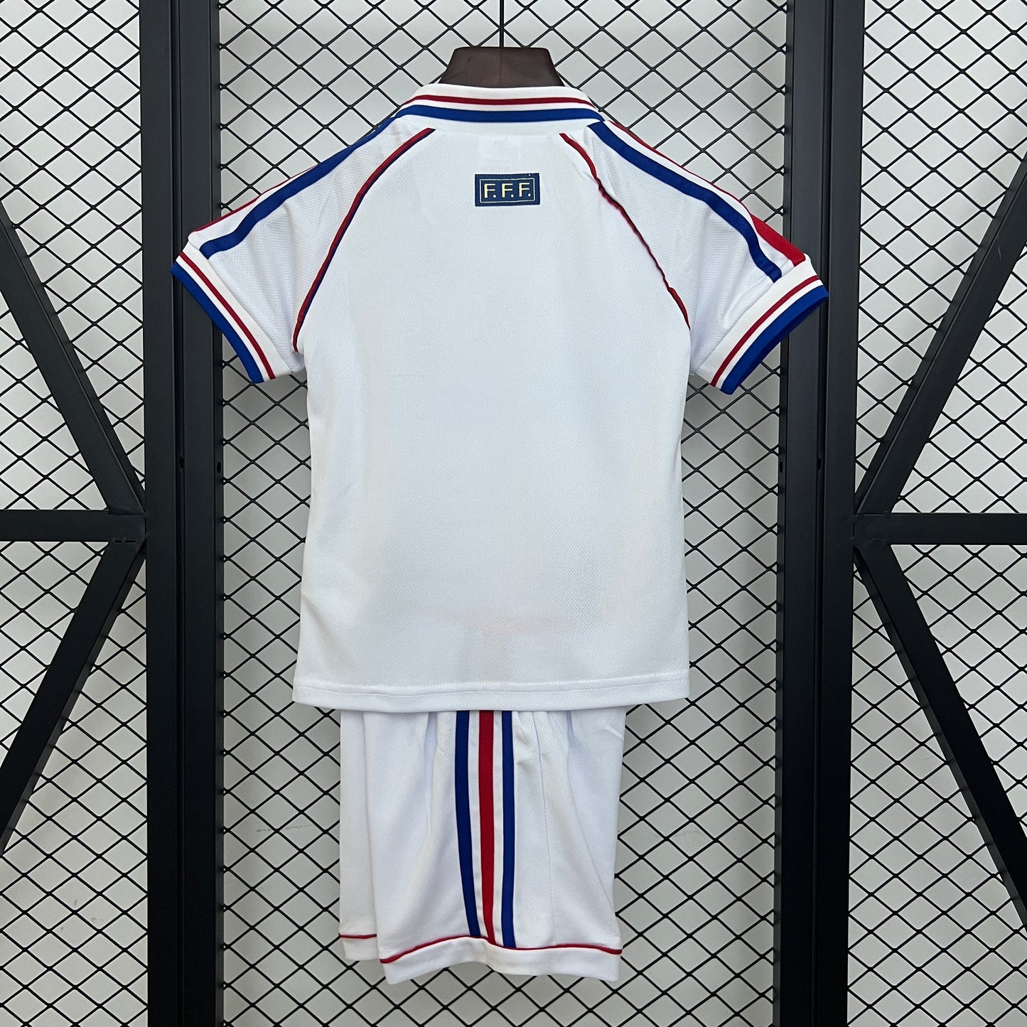 kids France 1998 away