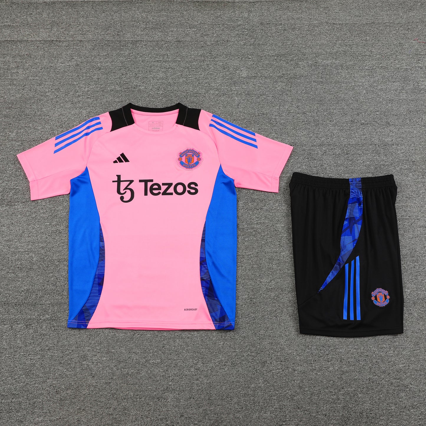 Manchester United Shorts Set-Pink and Black