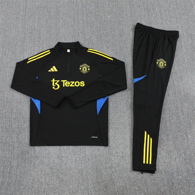 Manchester United Tracksuit-Black