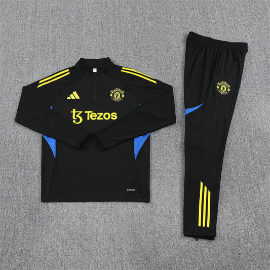 Manchester United Tracksuit-Black