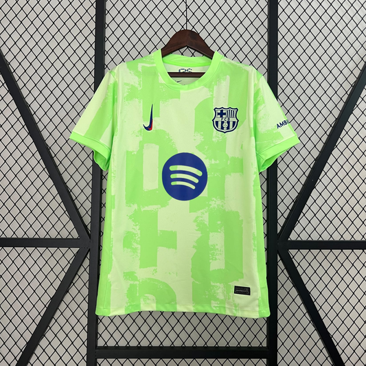 24/25 FCB Third Away