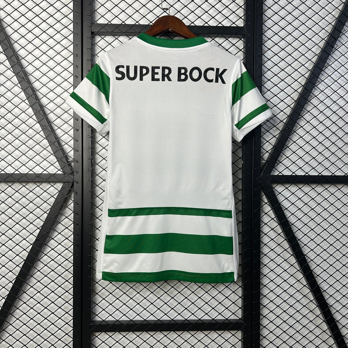 25/26 womens Sporting Lisbon home