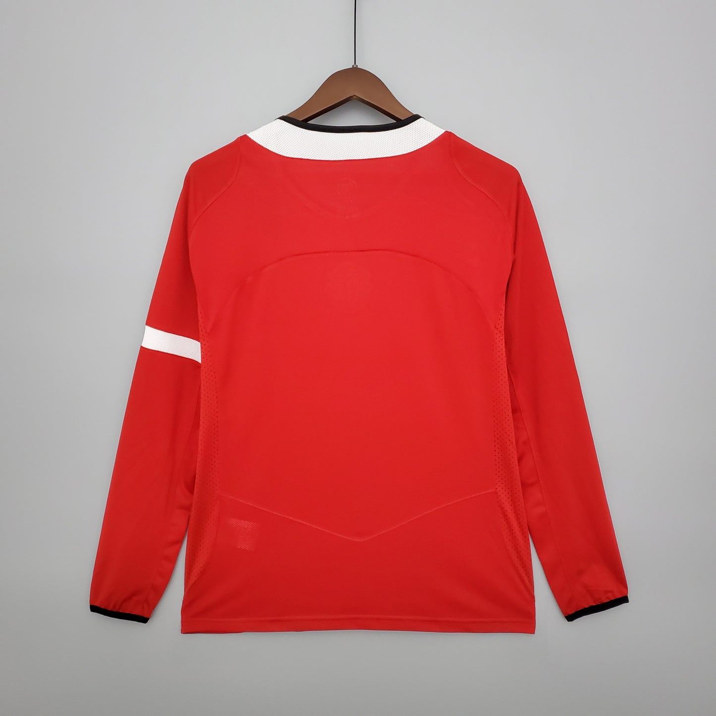 Retro Manchester United long sleeve 04/06 home