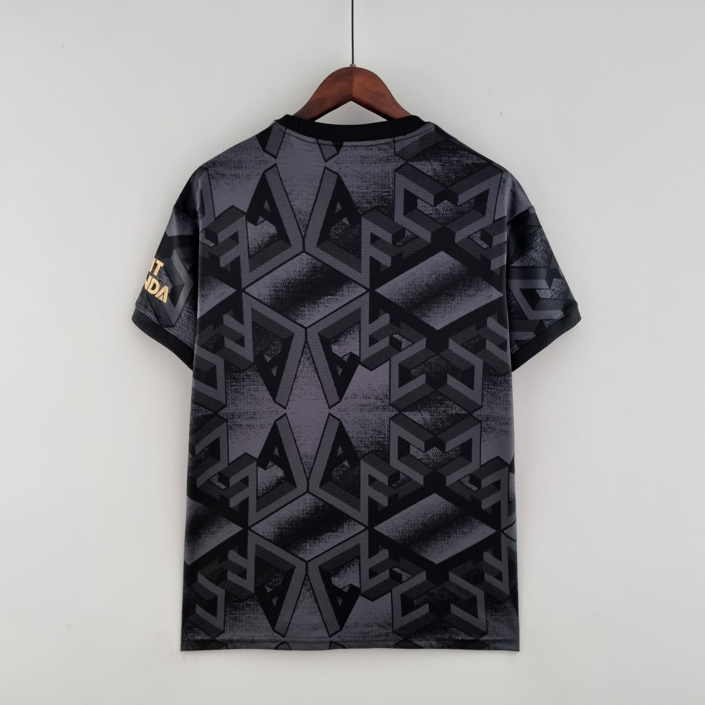 22 / 23 Arsenal away