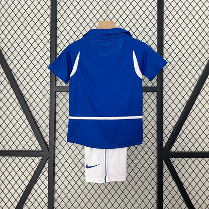 kids Brazil 2002 away