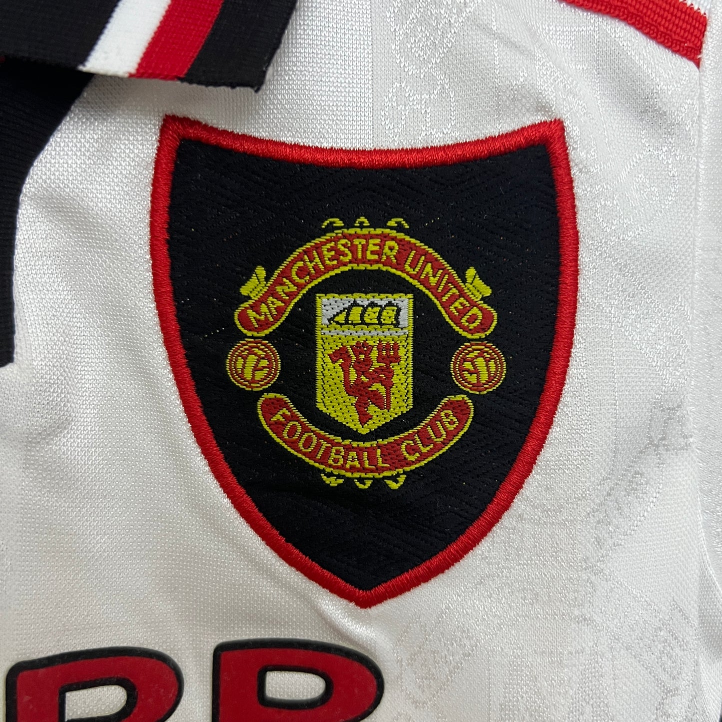 kids Manchester United 97/98 away