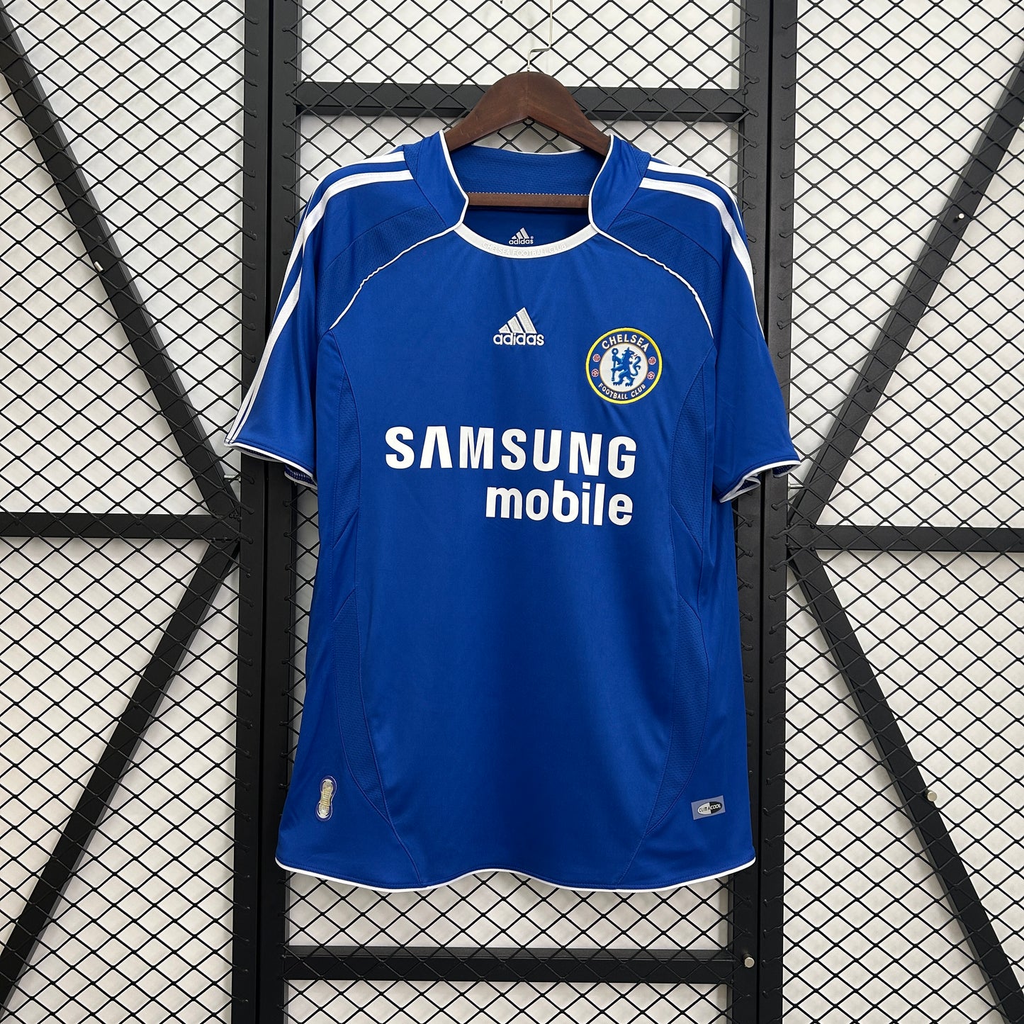 Retro Chelsea 06/07 home