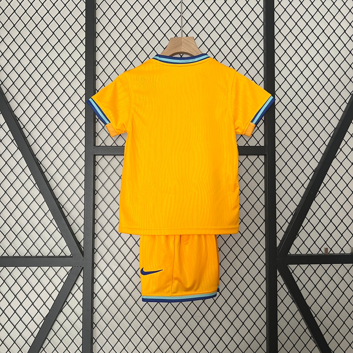 2024 kids Netherlands home