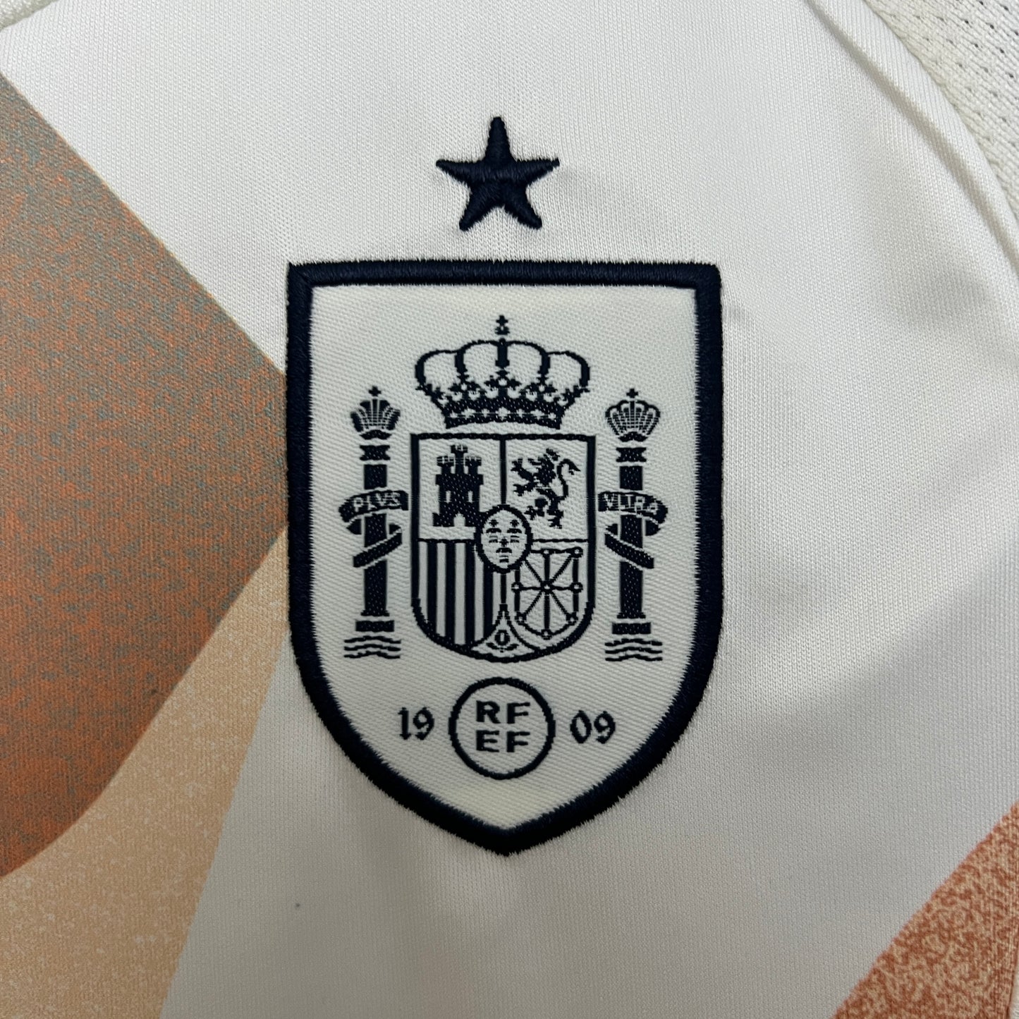 2025 kids Spain away