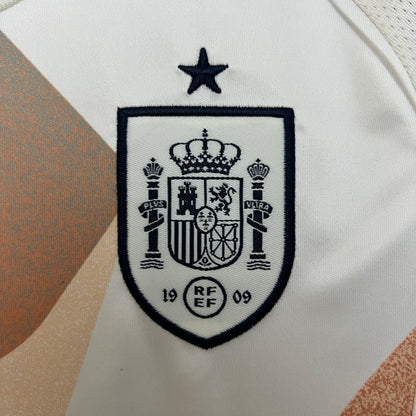 2025 kids Spain away