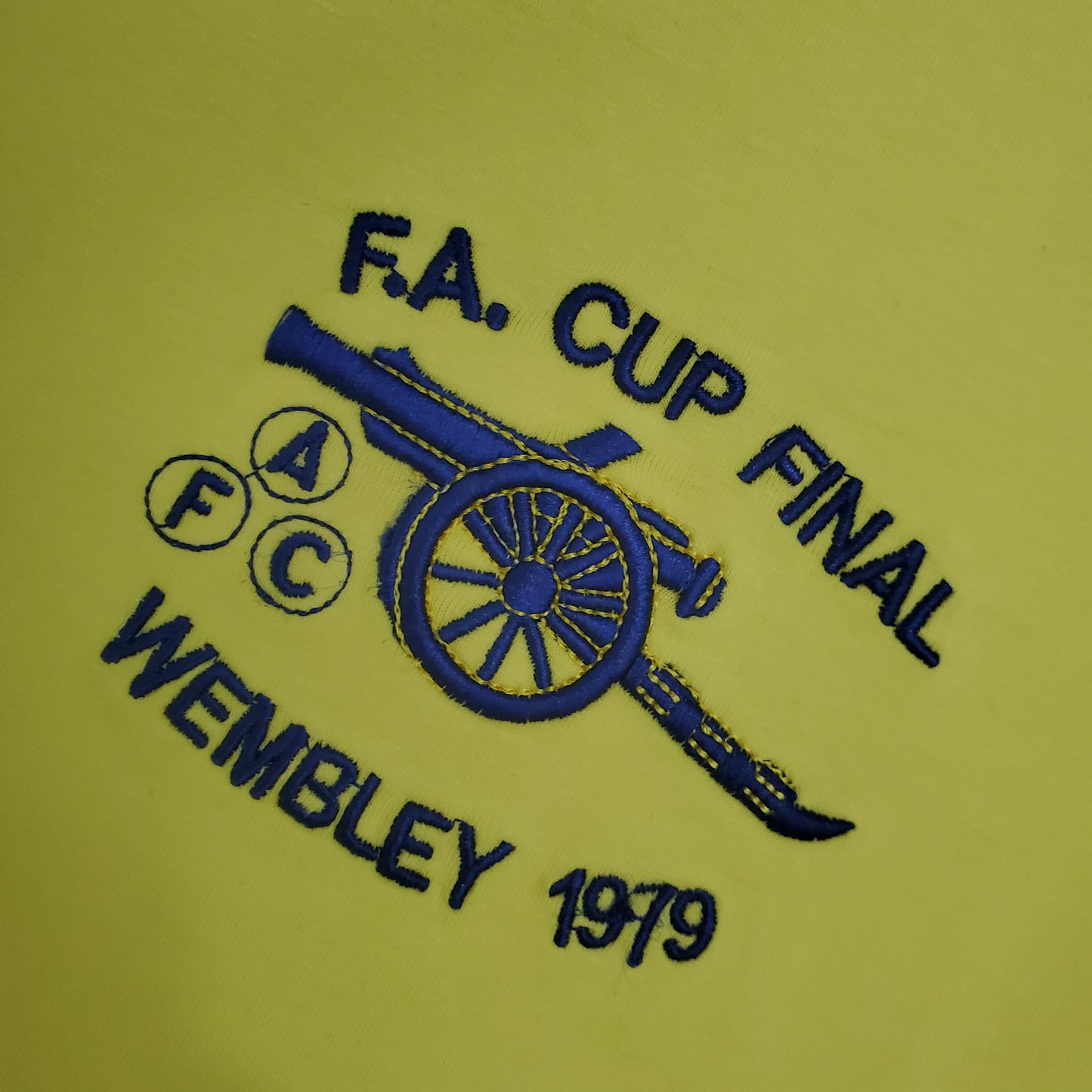 Retro long sleeve Arsenal 71/79 away yellow