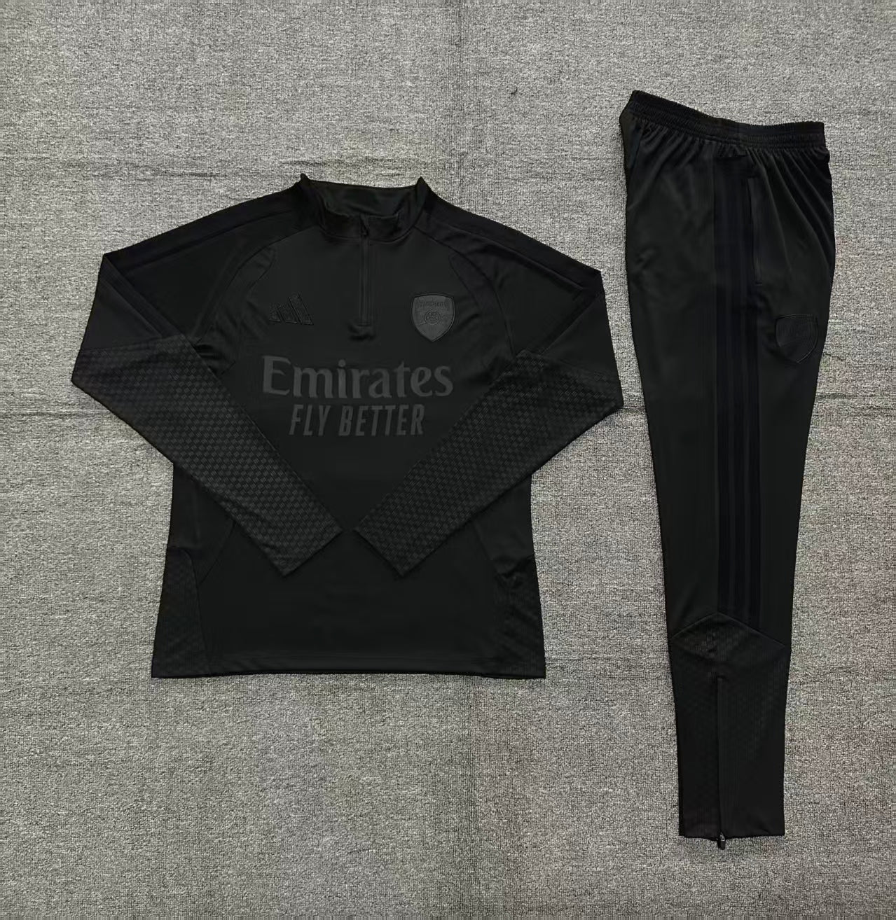 Arsenal Tracksuit-Black