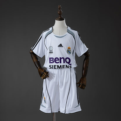 Real Madrid 06/07 Home Retro Kids Kit