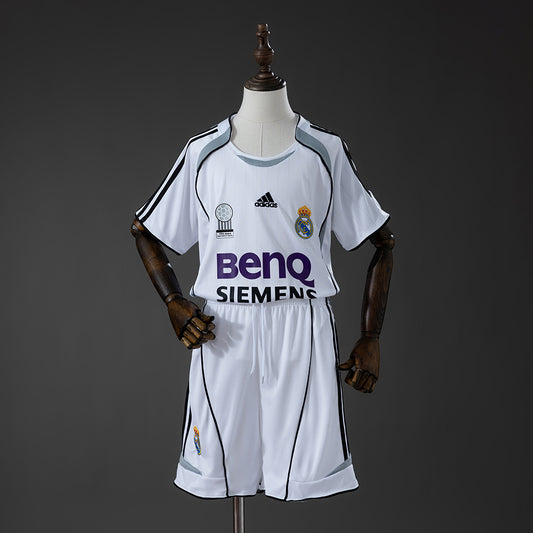 Real Madrid 06/07 Home Retro Kids Kit
