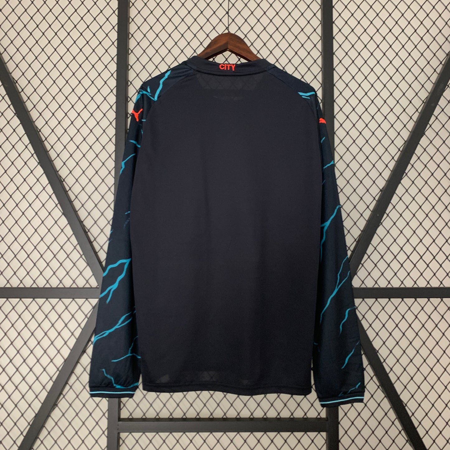 23/24 Long sleeve Manchester City third away