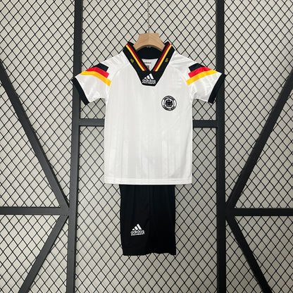 kids Germany 1992 home