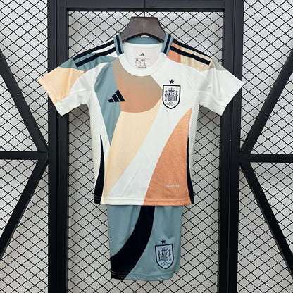 2025 kids Spain away