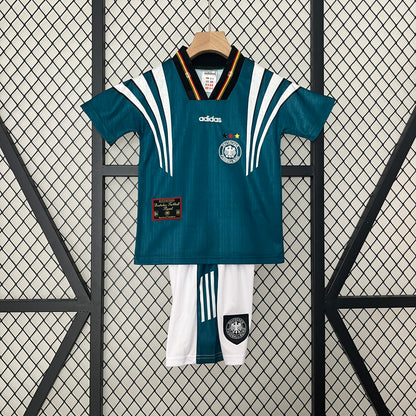kids Germany 1996 home