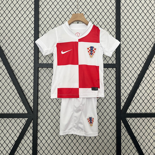 2024 kids Croatia home
