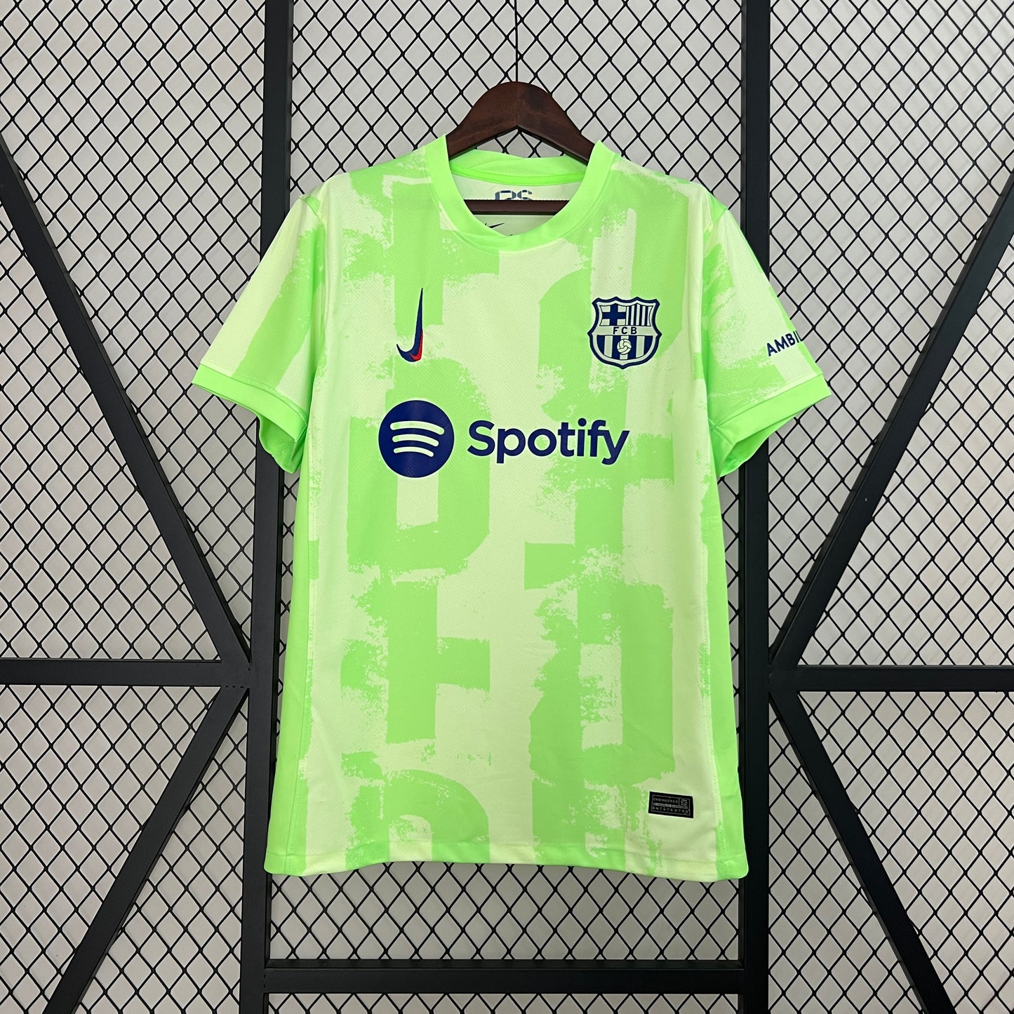 24/25 FCB Third Away