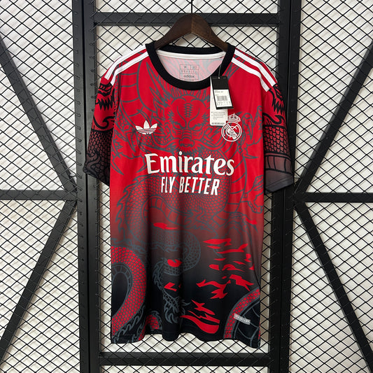 24/25 Real Madrid Red size