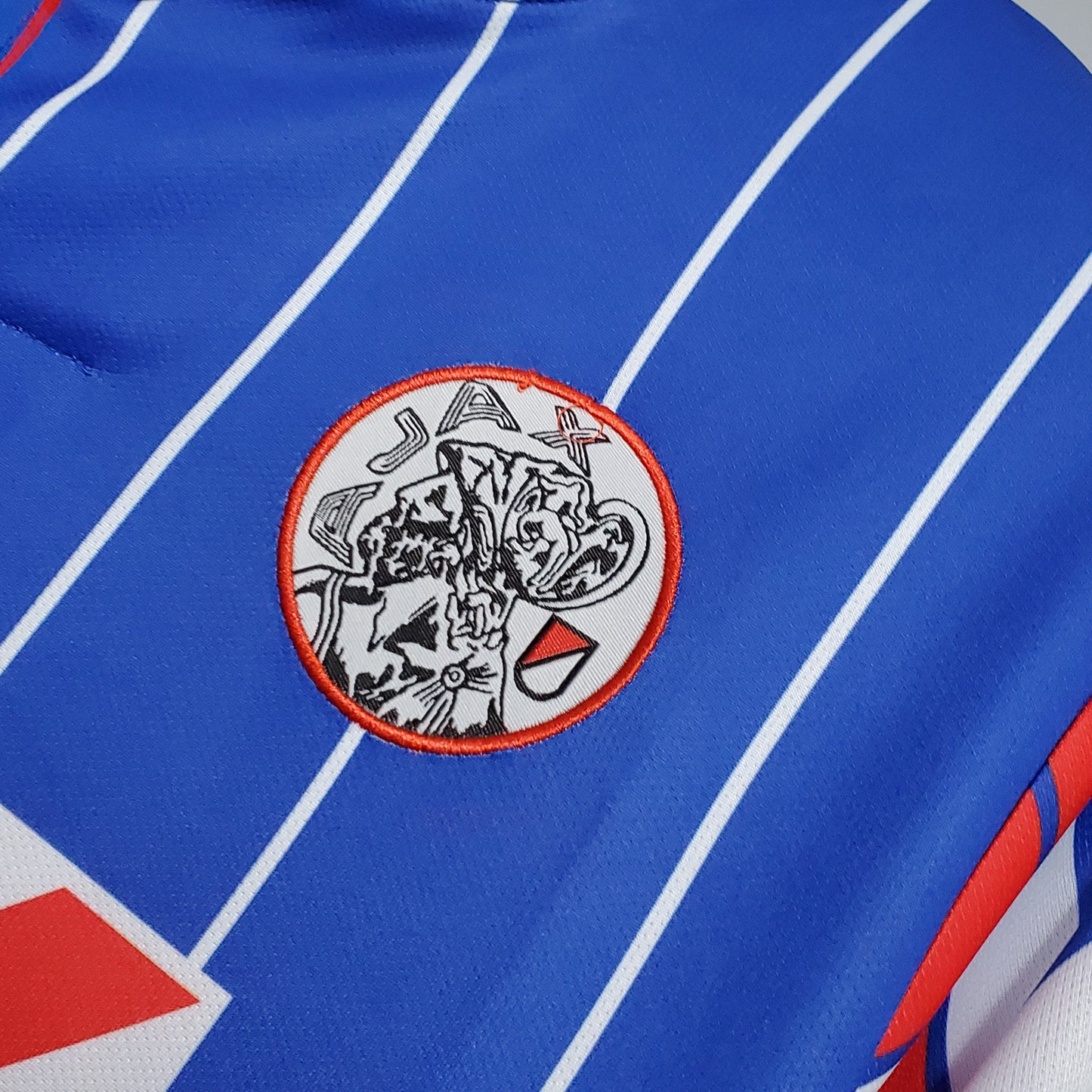 Retro 1990 Ajax away