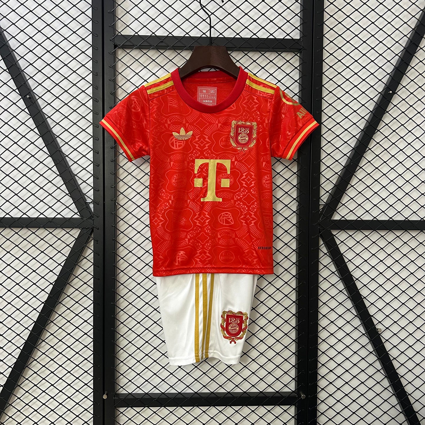25/26 kids Bayern Munich 125th Anniversary Jersey