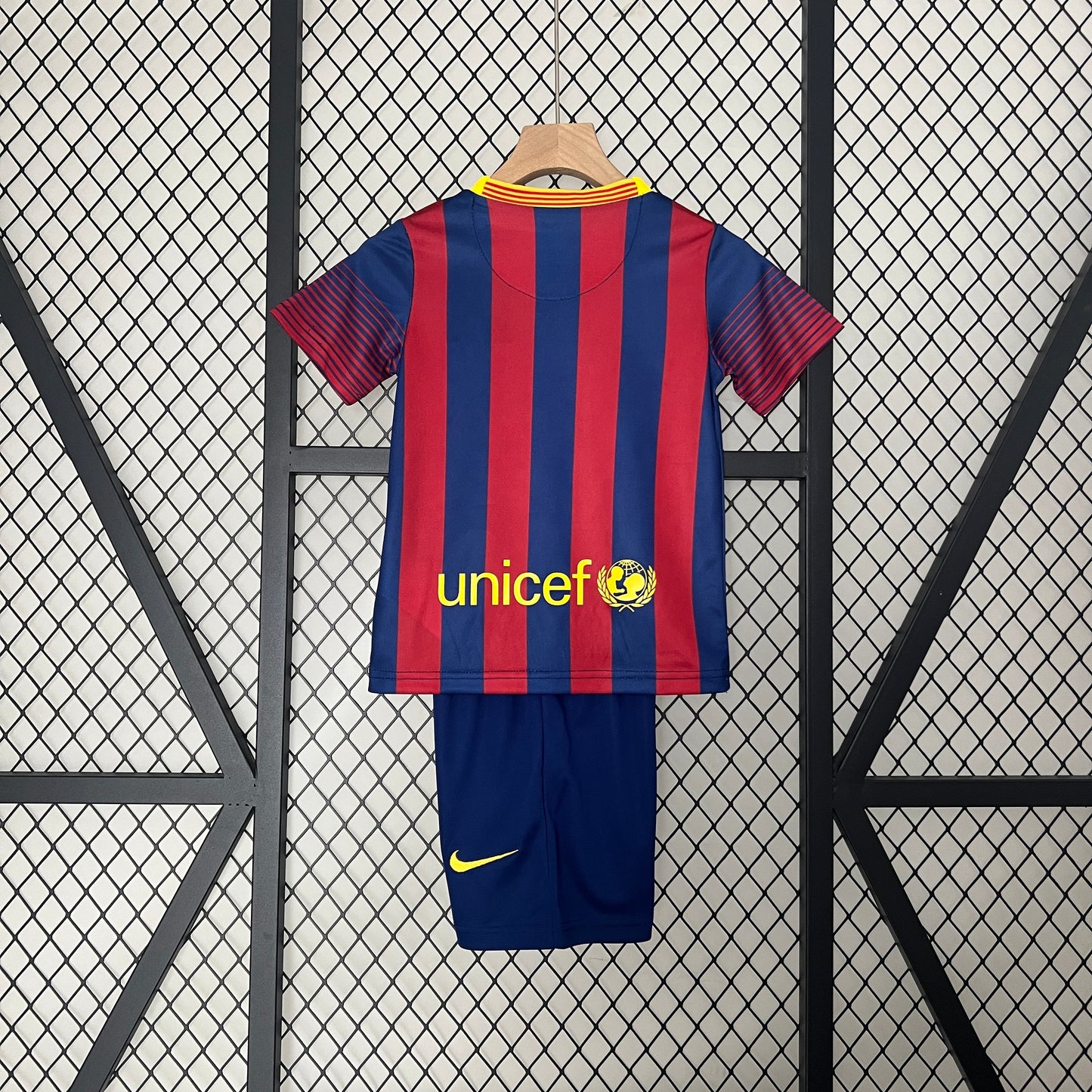 kids FCB 13/14 home