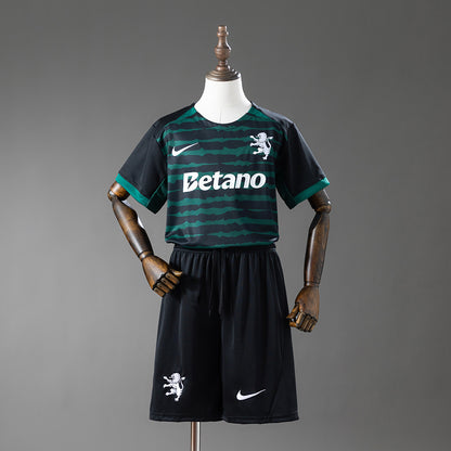 Sporting CP 25/26 Christmas Special Edition Kids Kit