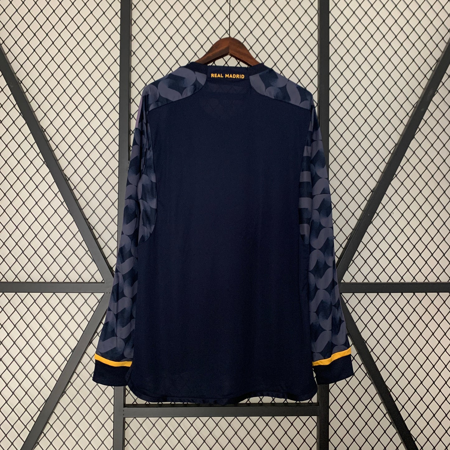 23/24 Long sleeve Real Madrid away