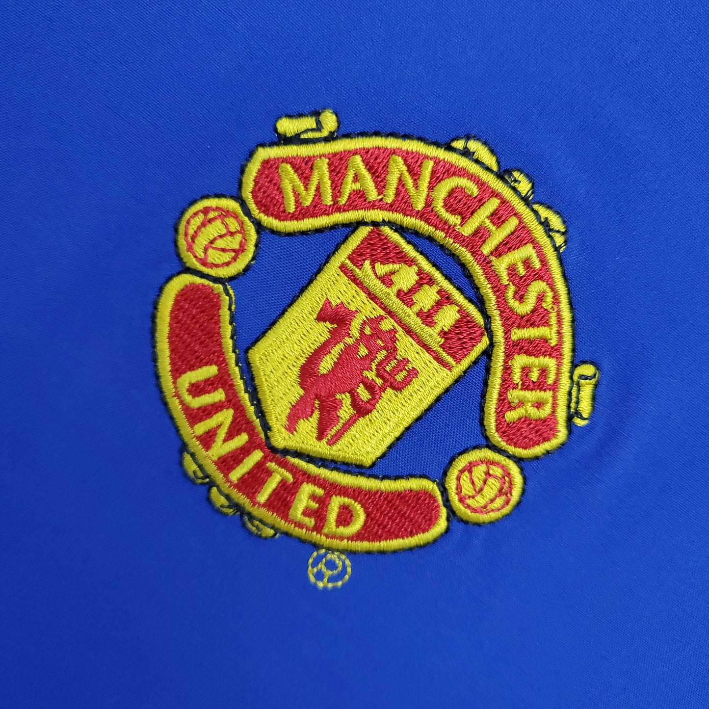 Retro Manchester United 02/04 away