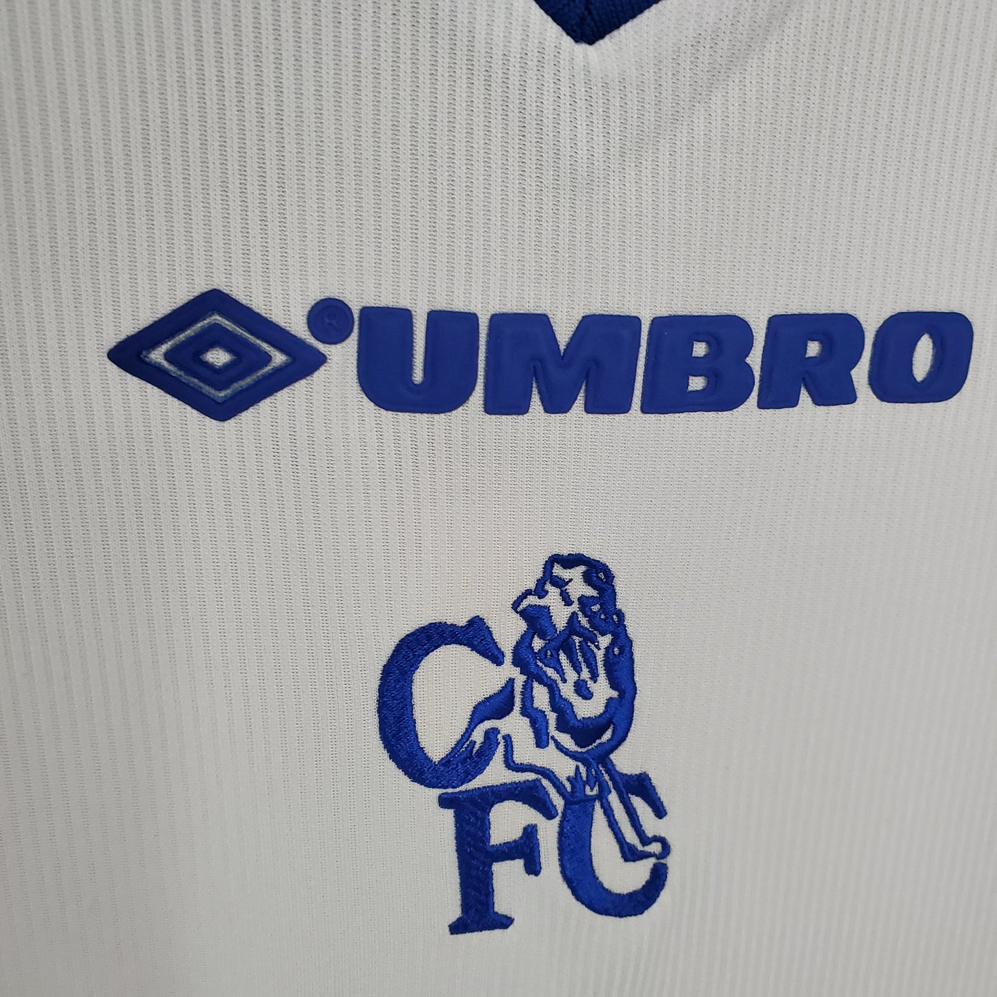 Retro Chelsea 98/00 away