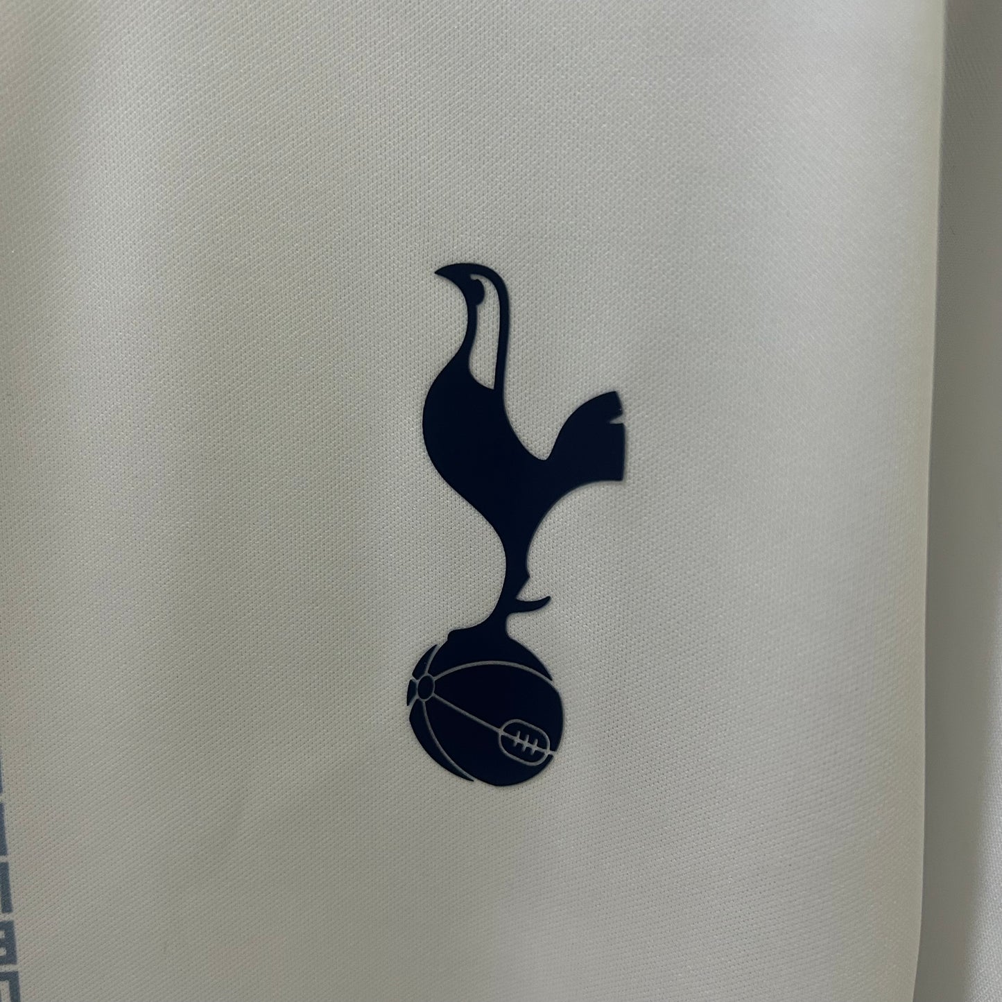 25/26 Tottenham Pre-match clothing